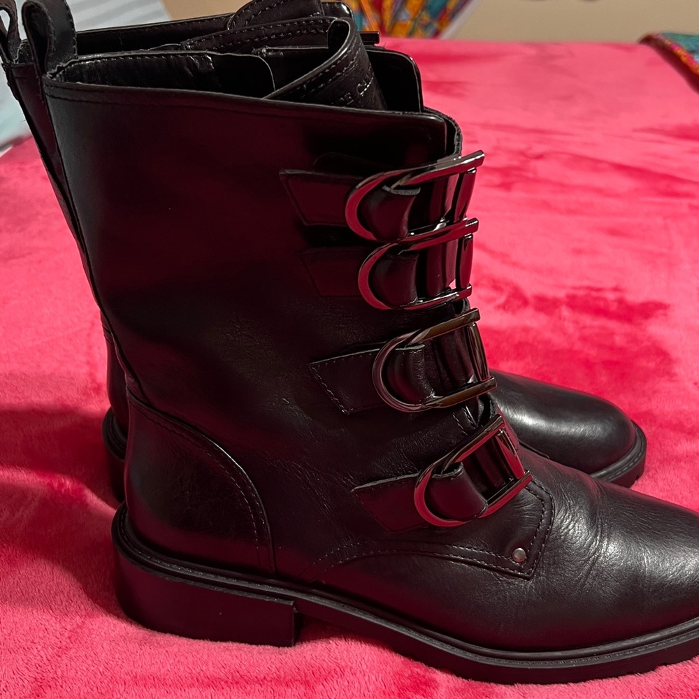 NWB Vince Camuto Frishea sz10 - Picture 3 of 8